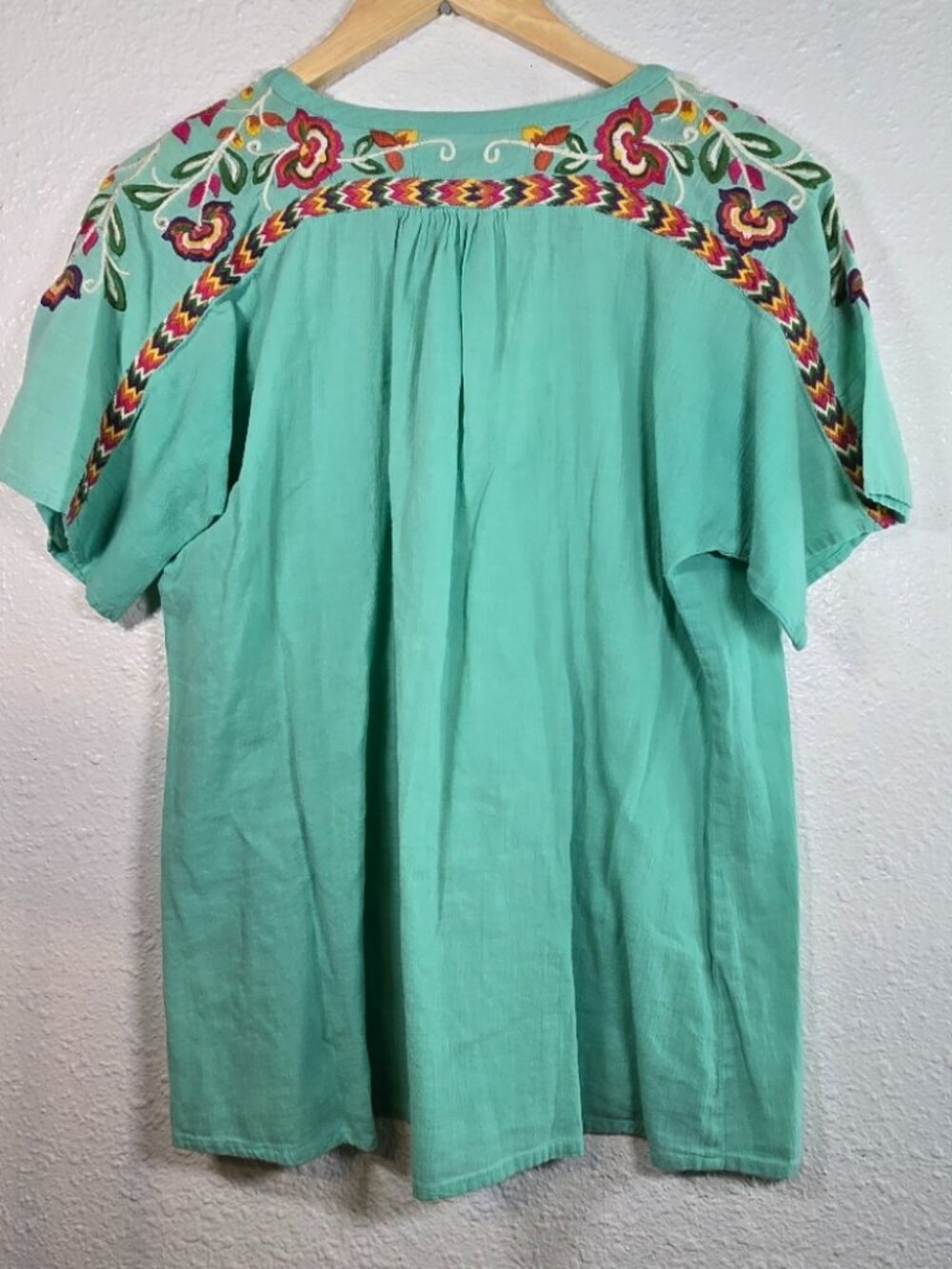 Double D Ranch "Isabella" Embroidered Top - Picture 2 of 3